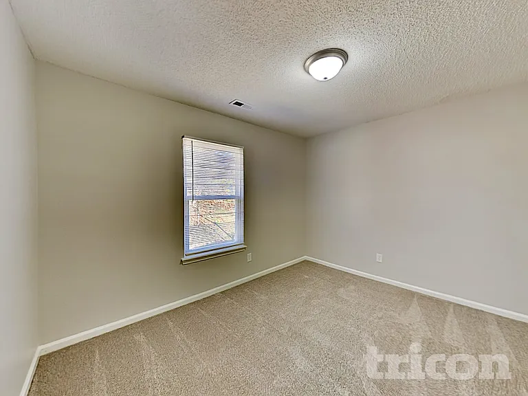 8009 Vermilion Dr — Photo 13