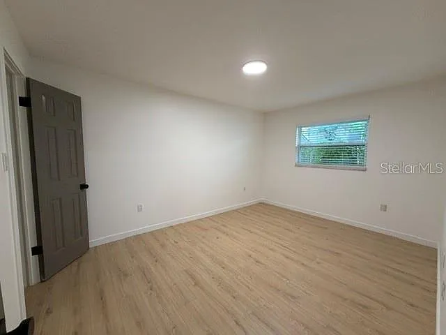 1407 Park Lake St — Photo 6