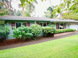 12450 SW Summer Crest Dr, Tigard, OR 97223