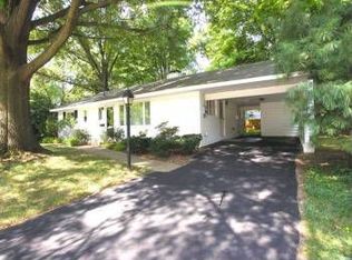 5411 Kempsville St, Springfield, VA 22151