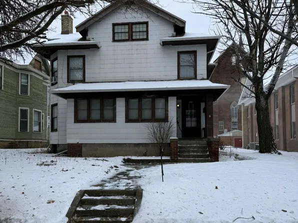 South 2nd St 222-224, 222-224 S 2nd St, Rockford, IL 61104