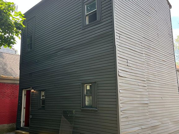 4th image of 1711 W Kentucky St