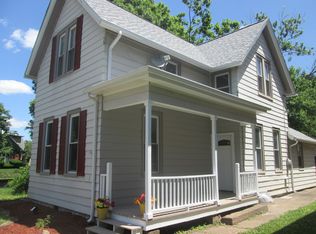 605 S 16th St, Quincy, IL 62301