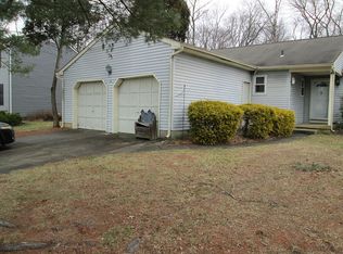 10 Lincoln Ln, Marlton, NJ 08053
