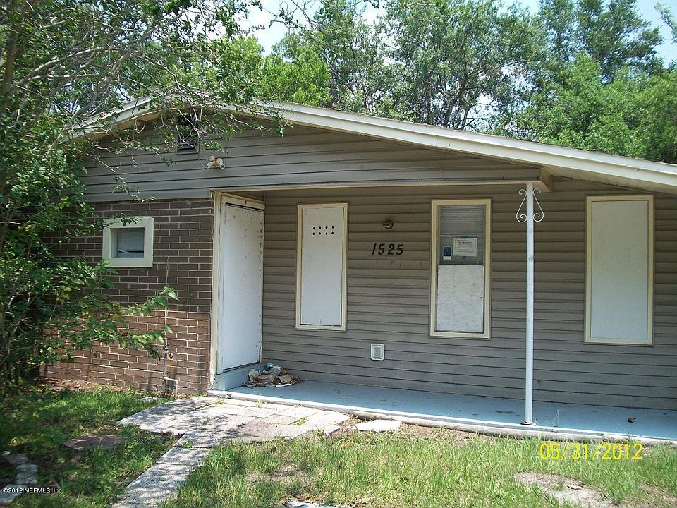 1st image of 1525 E 18th St