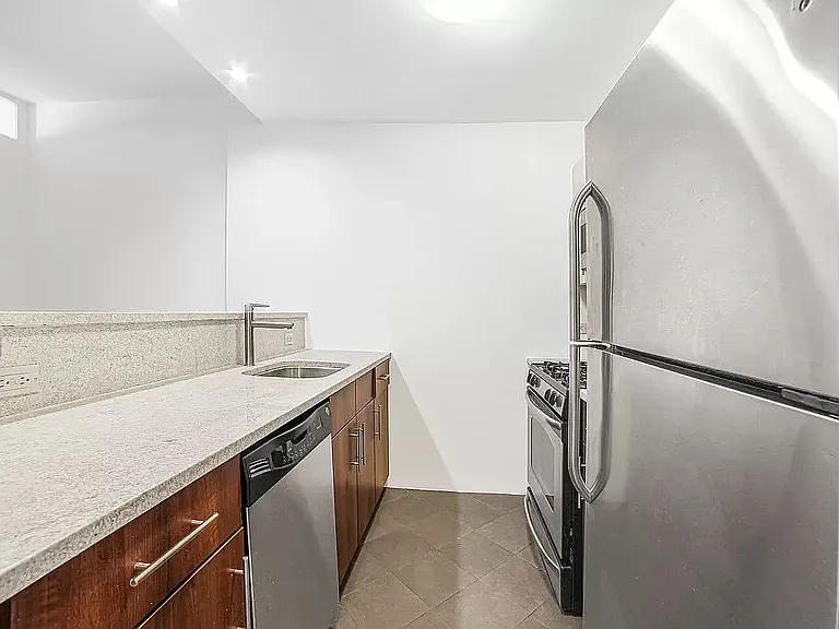 30 W 18th St #16B — Photo 5