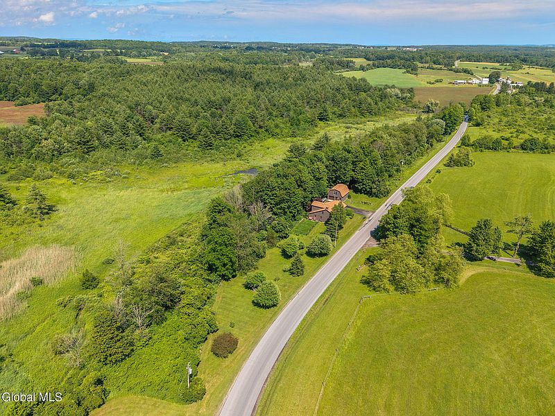 5th image of 843 Hickory Hill Road