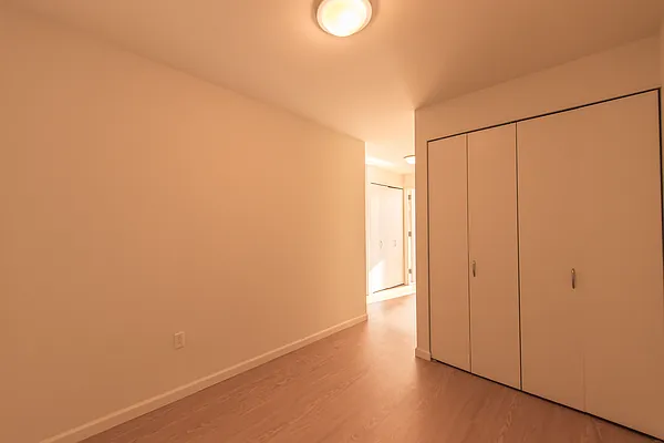 Rented by Solow Realty | media 8