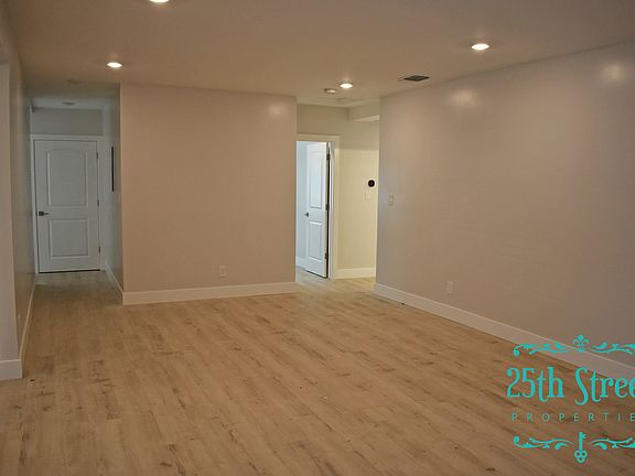 4th image of 728 37th St