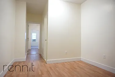 Rented by Rennit Inc.