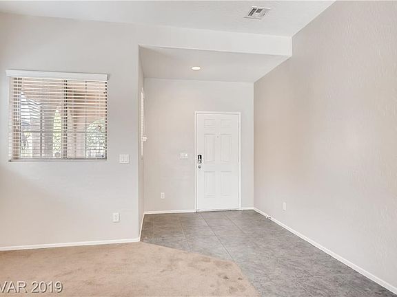 3rd image of 4843 Blue Rose St