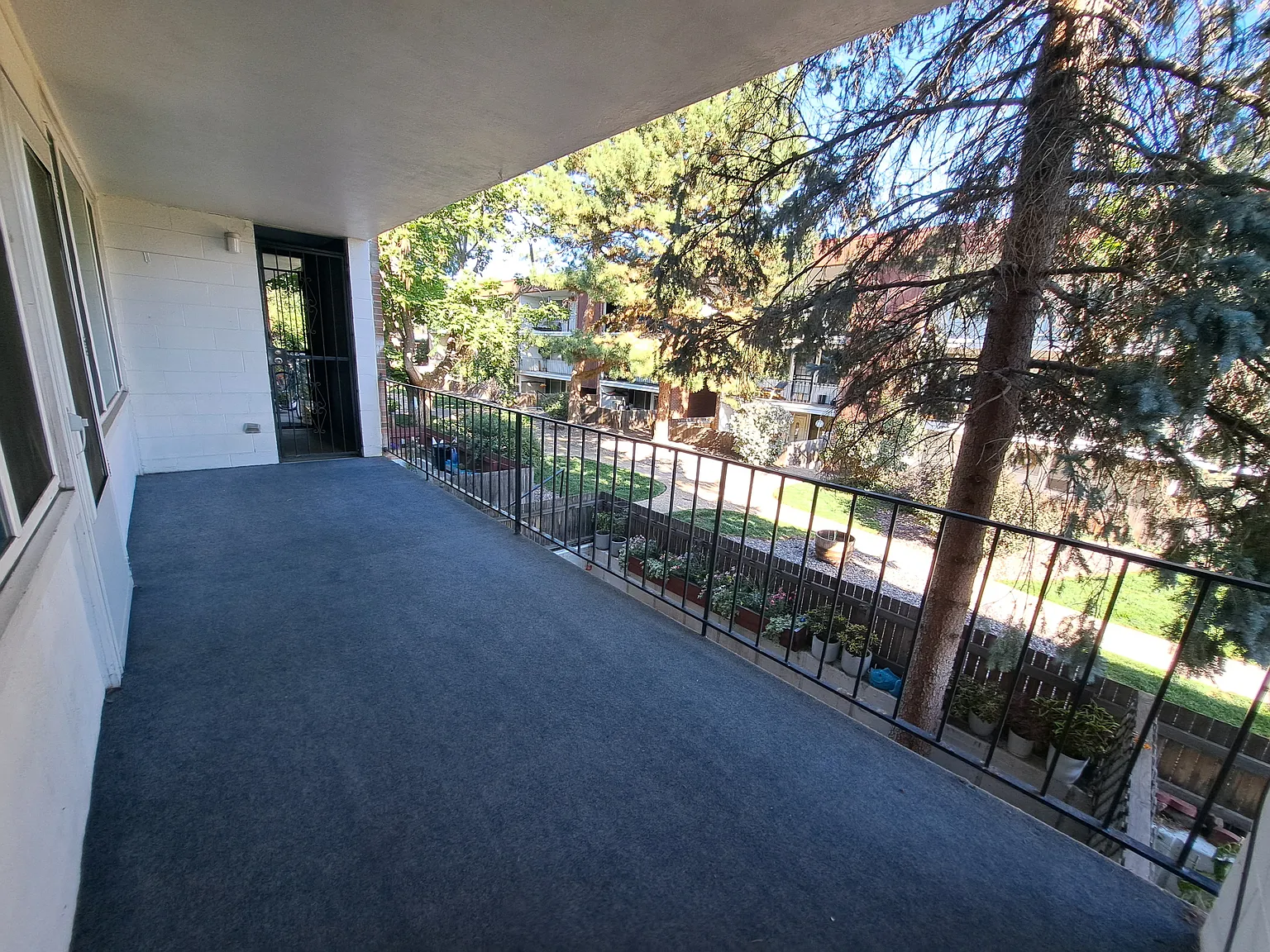 10145 W 25th Ave — Photo 2