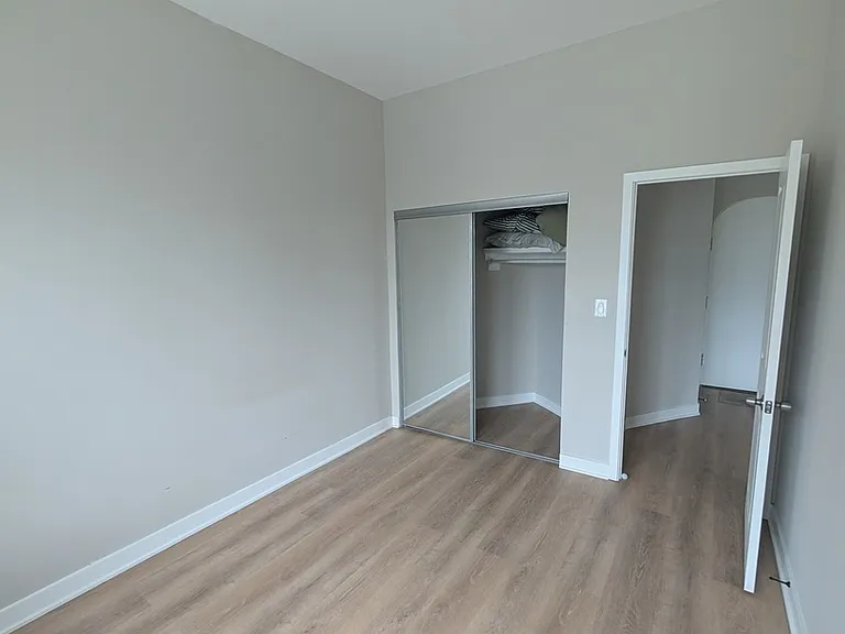 3015 N Milwaukee Ave #206 — Photo 6