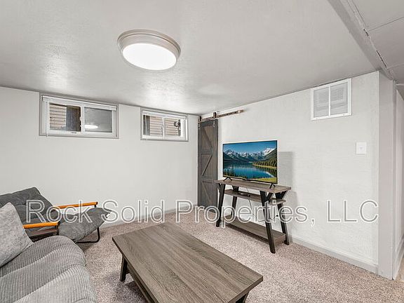 5th image of 3012 Oneil Ave #2