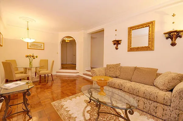 Rented by Keller Williams NYC | media 31