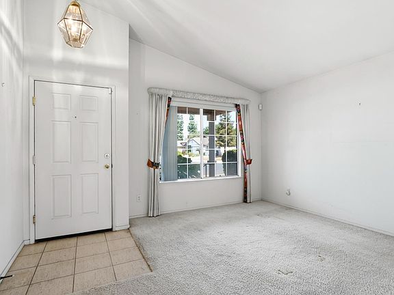 4th image of 5525 W Donner Ave