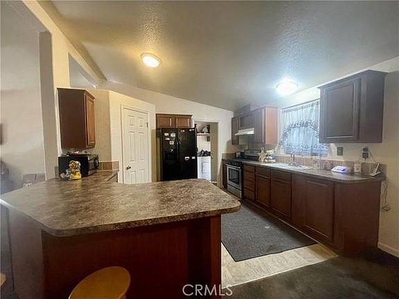 5th image of 14652 Wood Dr