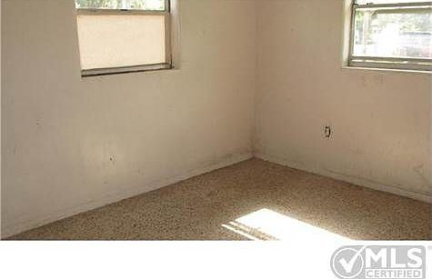 3rd image of 1911 Delaware Ave #1911