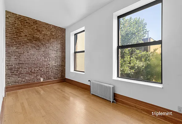 Rented by Triplemint | media 12