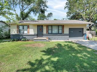 1101 S Reavis Rd, Claremore, OK 74017
