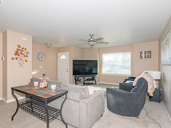5th image of 7327 Boyd Pl