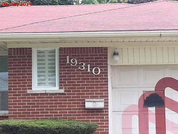 2nd image of 19310 Magnolia Pkwy