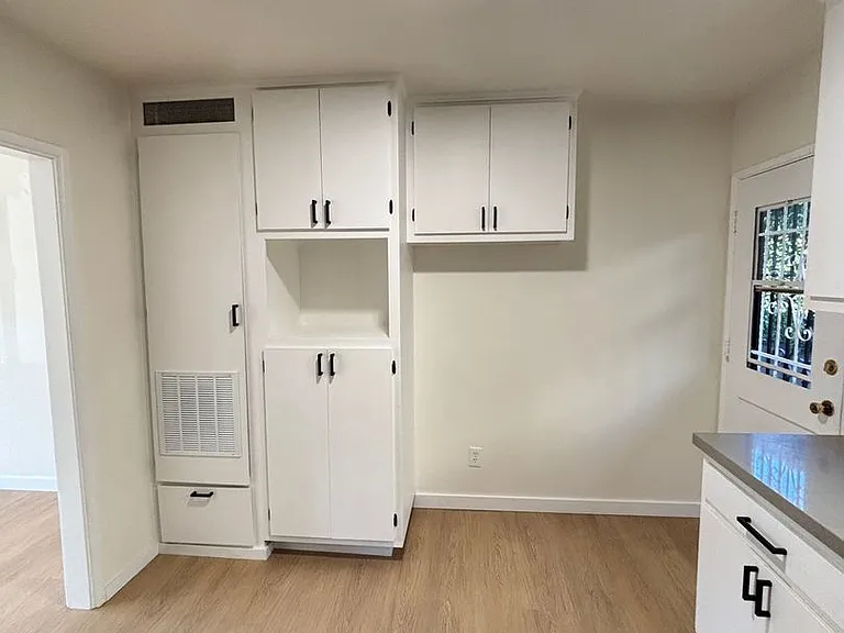 6819 N Figueroa St #21 — Photo 11