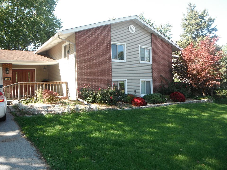 1st image of 6604 Maxwell Dr