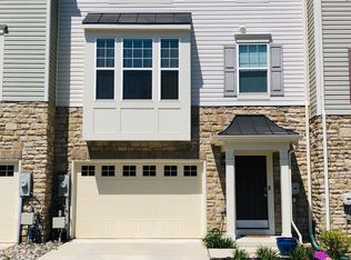 206 Marina View Ct, Essex, MD 21221