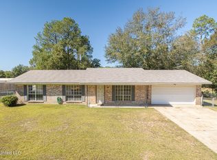 12517 Briarwood Dr W, Gulfport, MS 39503