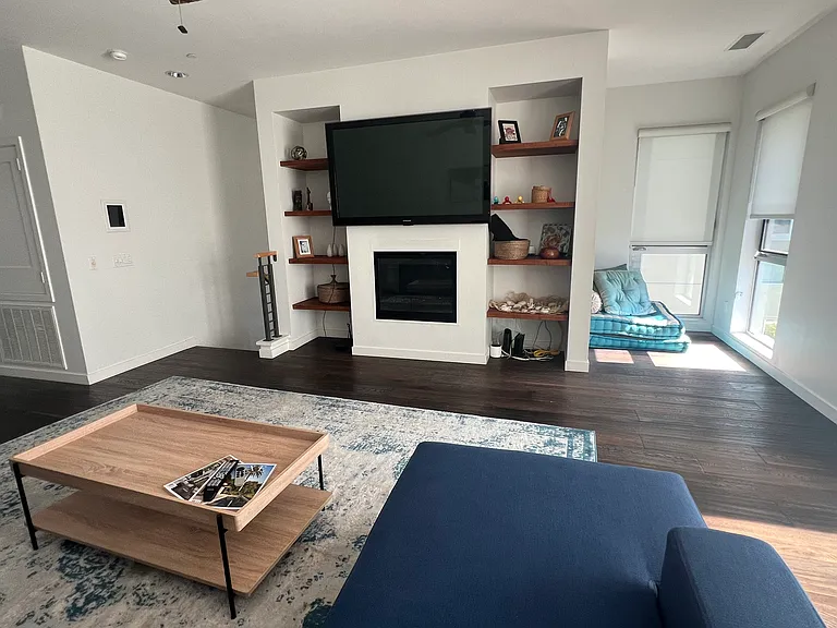 310 Washington Blvd #801 — Photo 13