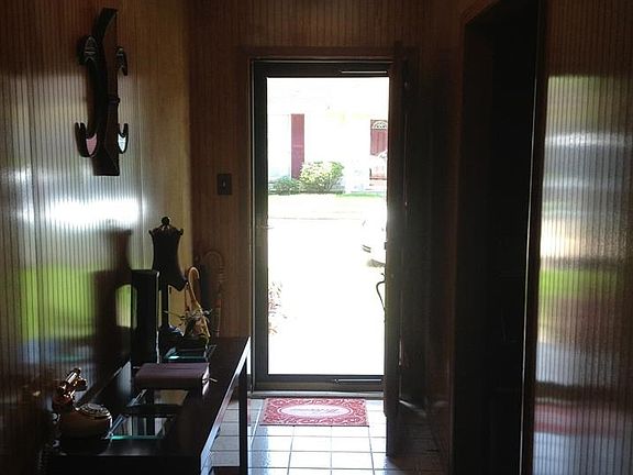 2nd image of 998 Green Meadow St