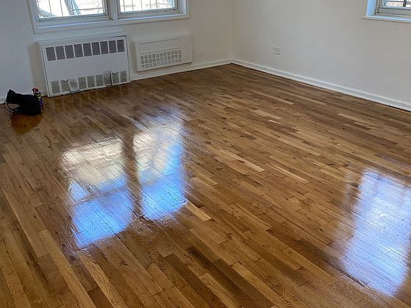 3rd image of 14212 41st Ave APT 5C