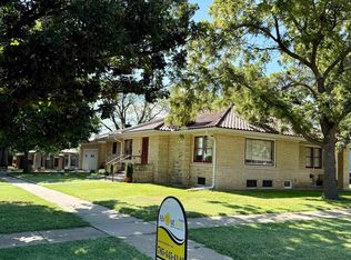 633 N Elm St, Russell, KS 67665