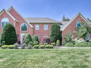 3618 Golfview Dr, Mechanicsburg, PA 17050