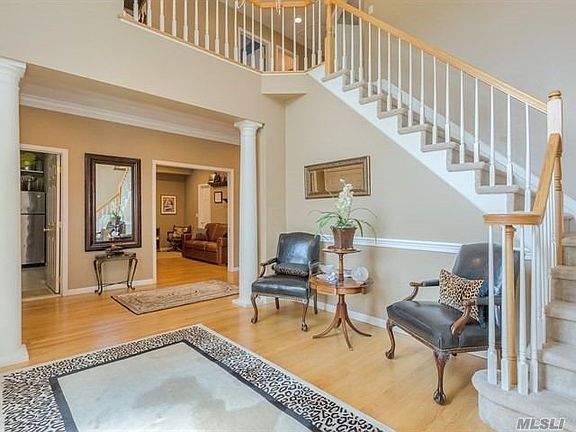 3rd image of 76 Redan Dr