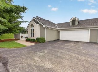 23416 W 71st Ter, Shawnee, KS 66227