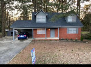 704 Houston Dr, Benton, AR 72015