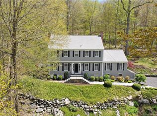 34 Pheasant Run Rd, Wilton, CT 06897