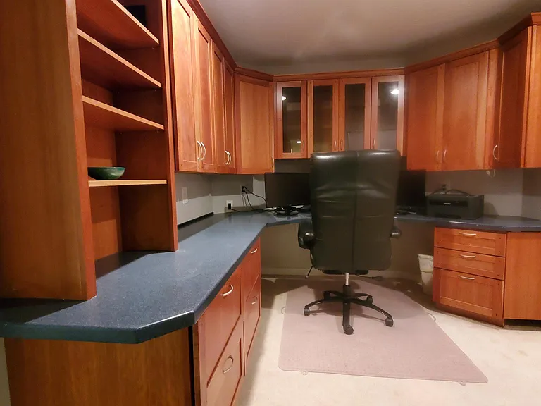 2306 Shimmering Bay Ln — Photo 21