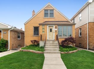 7517 N Osceola Ave, Chicago, IL