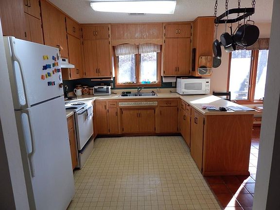 2nd image of 2134 Madison 2150 St #2150