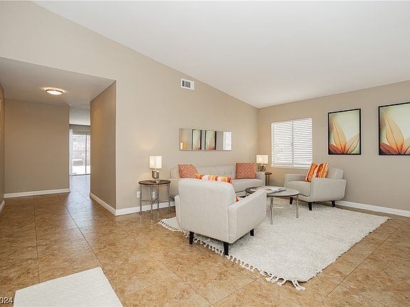 5th image of 516 Dolores Dr