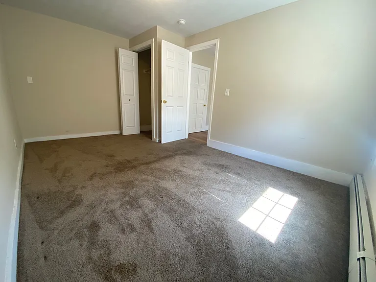 23 Sunapee St #4 — Photo 5