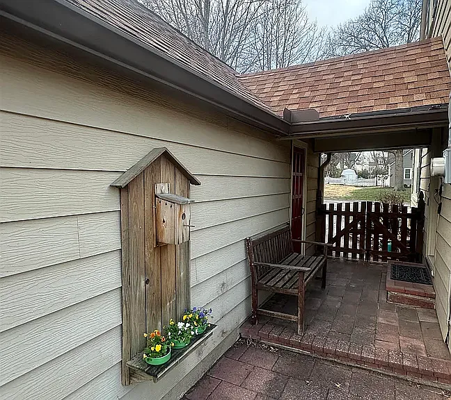 1238 SW Collins Ave — Photo 25