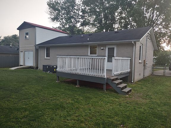 4th image of 237 Jackson Ave