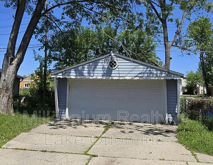 136 W Princeton Ave — Photo 34