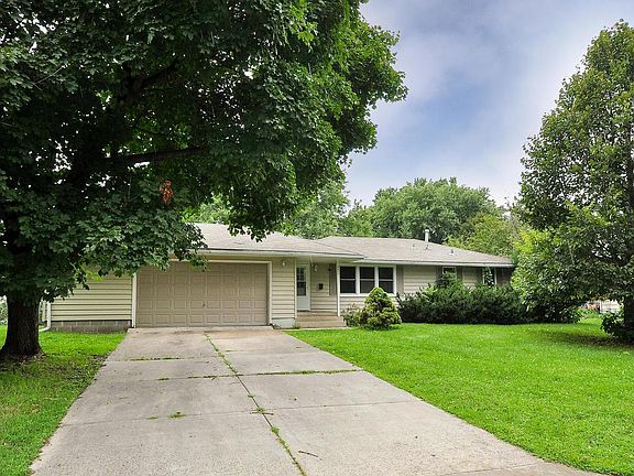 2nd image of 4416 75th Ave N