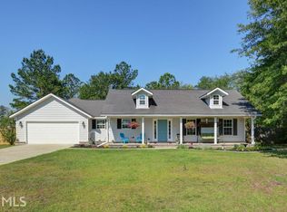 333 Labrador Ln, Guyton, GA 31312