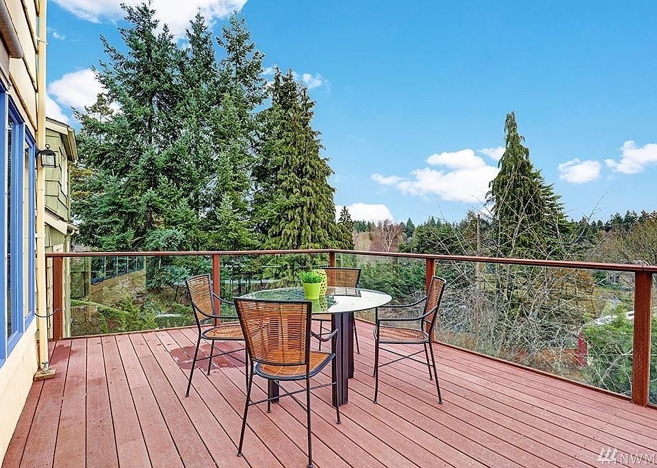 Deck overlooking the Arboretum